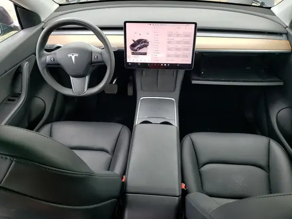 7SAYGDEE3NF423242 2022 TESLA MODEL Y - Image 8