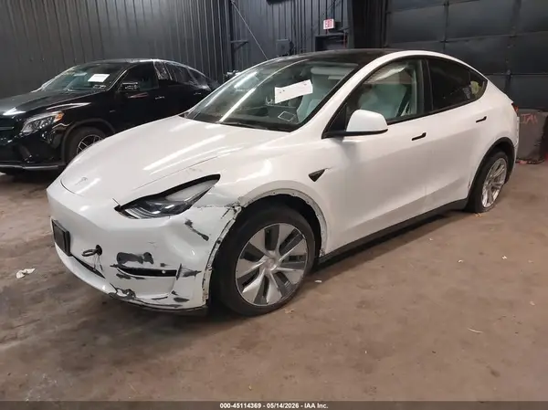 7SAYGDEE3NF425749 2022 TESLA MODEL Y - Image 2