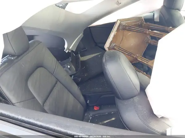 7SAYGDEE3NF427792 2022 TESLA MODEL Y - Image 8