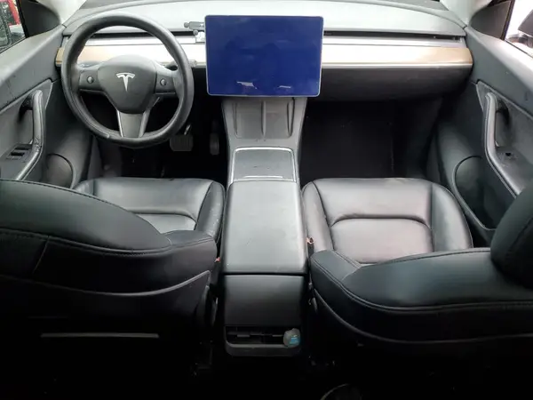 7SAYGDEE3NF427954 2022 TESLA MODEL Y - Image 8
