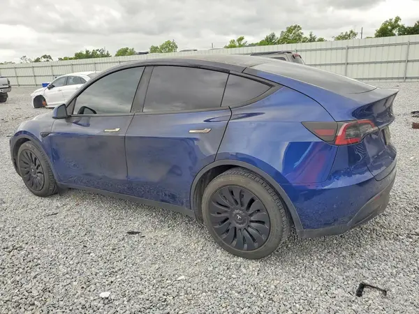 7SAYGDEE3NF443510 2022 TESLA MODEL Y - Image 2