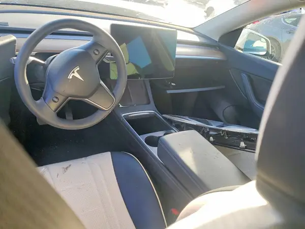 7SAYGDEE3NF461716 2022 TESLA MODEL Y - Image 8