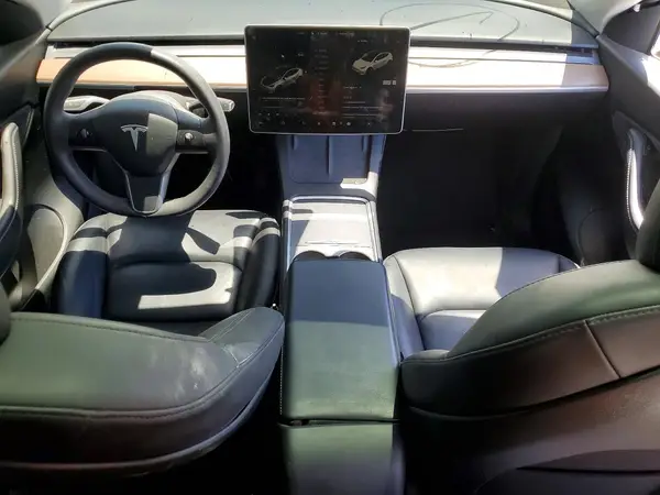 7SAYGDEE3NF462218 2022 TESLA MODEL Y - Image 8