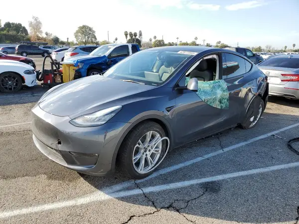 7SAYGDEE3NF463188 2022 TESLA MODEL Y - Image 1