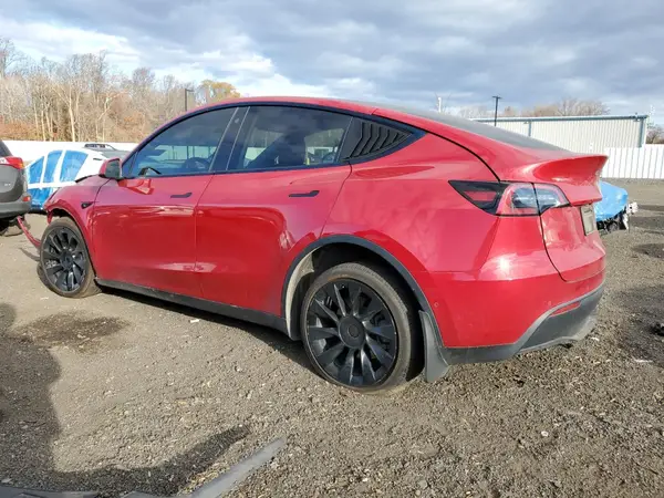 7SAYGDEE3NF480265 2022 TESLA MODEL Y - Image 2