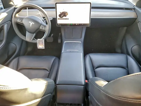 7SAYGDEE3NF480380 2022 TESLA MODEL Y - Image 8