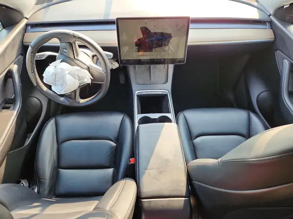 7SAYGDEE3NF481416 2022 TESLA MODEL Y - Image 8