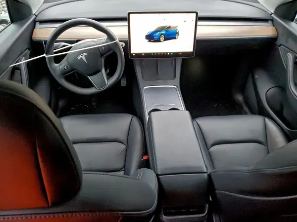 7SAYGDEE3NF488236 2022 TESLA MODEL Y - Image 8