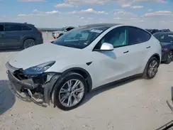 7SAYGDEE3NF510655 2022 TESLA MODEL Y