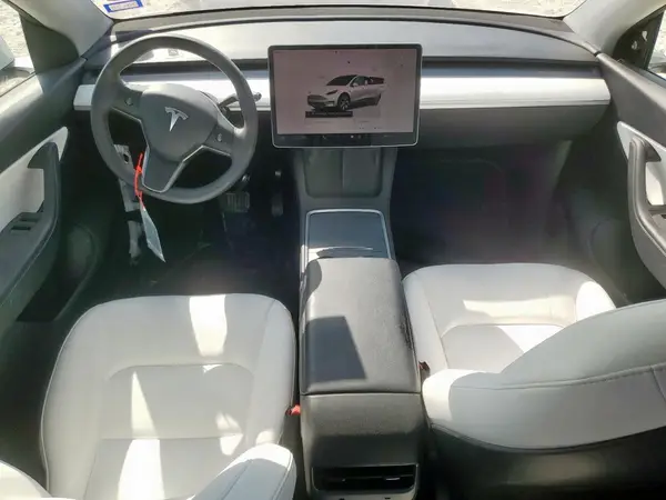 7SAYGDEE3NF510655 2022 TESLA MODEL Y - Image 8