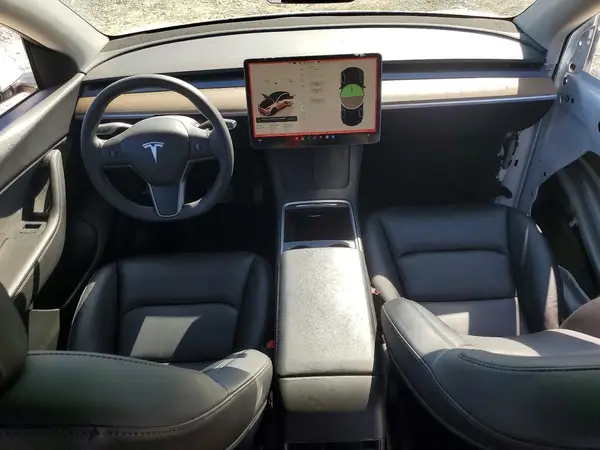 7SAYGDEE3NF511157 2022 TESLA MODEL Y - Image 8