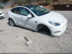 7SAYGDEE3NF513362 2022 TESLA MODEL Y