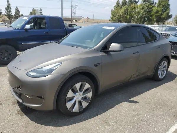 7SAYGDEE3NF518397 2022 TESLA MODEL Y - Image 1