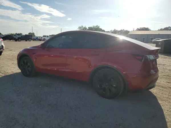 7SAYGDEE3NF518769 2022 TESLA MODEL Y - Image 2
