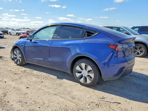 7SAYGDEE3NF533255 2022 TESLA MODEL Y - Image 2