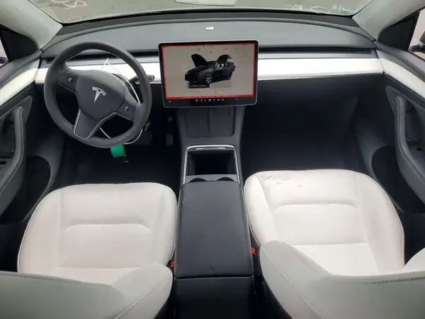 7SAYGDEE3NF537127 2022 TESLA MODEL Y - Image 8