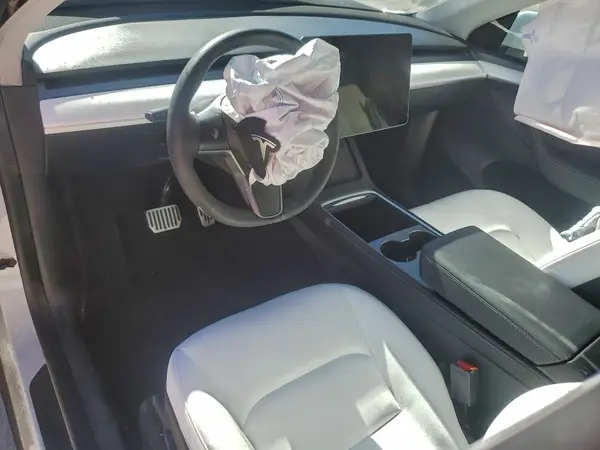 7SAYGDEE3NF537838 2022 TESLA MODEL Y - Image 8