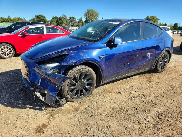 7SAYGDEE3NF543266 2022 TESLA MODEL Y - Image 1