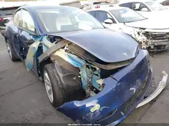 7SAYGDEE3NF547902 2022 TESLA MODEL Y
