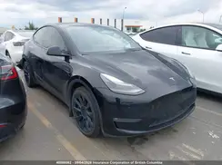 7SAYGDEE3NF549875 2022 TESLA MODEL Y