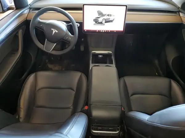 7SAYGDEE3NF557913 2022 TESLA MODEL Y - Image 8