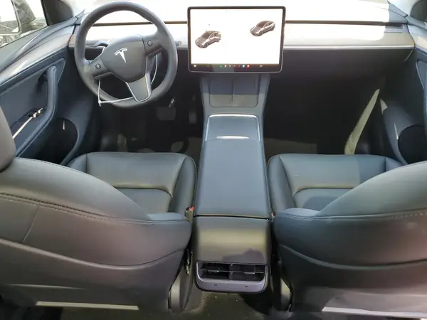 7SAYGDEE3PA023925 2023 TESLA MODEL Y - Image 8