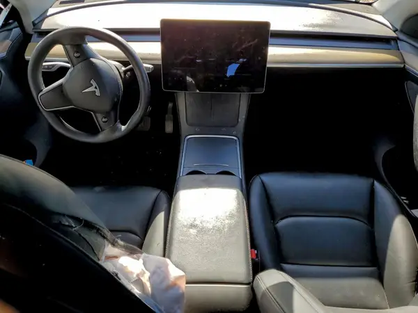 7SAYGDEE3PA027764 2023 TESLA MODEL Y - Image 8