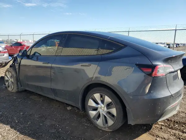 7SAYGDEE3PA036335 2023 TESLA MODEL Y - Image 2