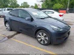 7SAYGDEE3PA040496 2023 TESLA MODEL Y