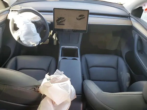 7SAYGDEE3PA041020 2023 TESLA MODEL Y - Image 8