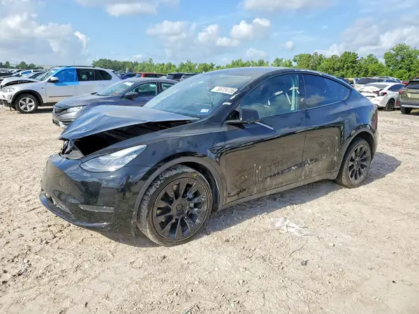 7SAYGDEE3PA042250 2023 TESLA MODEL Y - Image 1