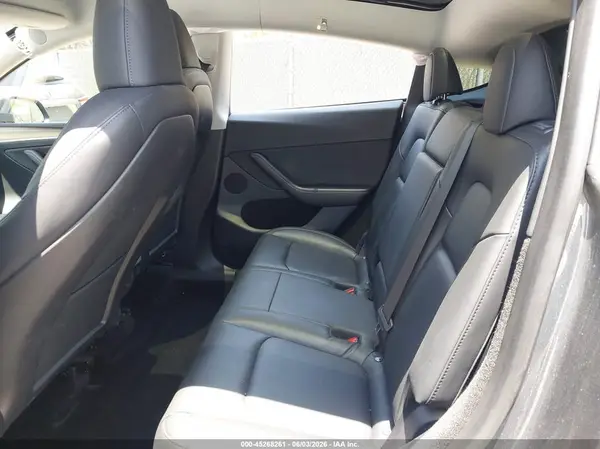 7SAYGDEE3PA057217 2023 TESLA MODEL Y - Image 8