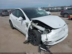 7SAYGDEE3PA072042 2023 TESLA MODEL Y