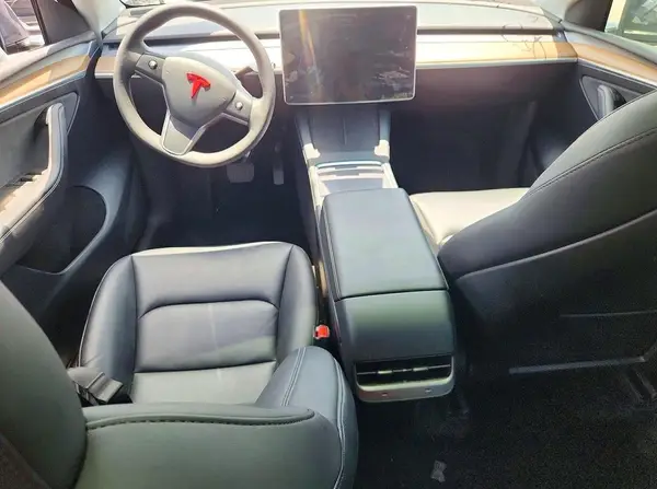 7SAYGDEE3PA075300 2023 TESLA MODEL Y - Image 8