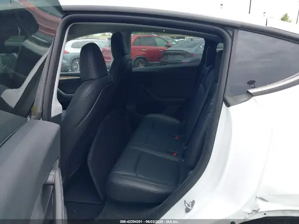 7SAYGDEE3PA079248 2023 TESLA MODEL Y - Image 8