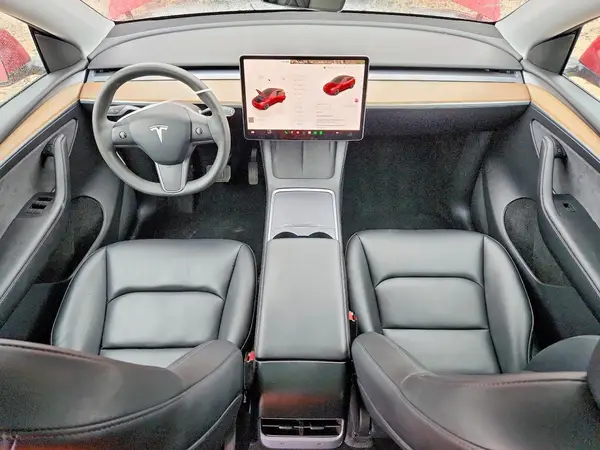 7SAYGDEE3PA079797 2023 TESLA MODEL Y - Image 8