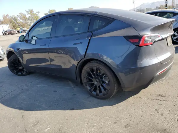 7SAYGDEE3PA080478 2023 TESLA MODEL Y - Image 2