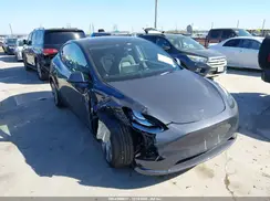 7SAYGDEE3PA086295 2023 TESLA MODEL Y