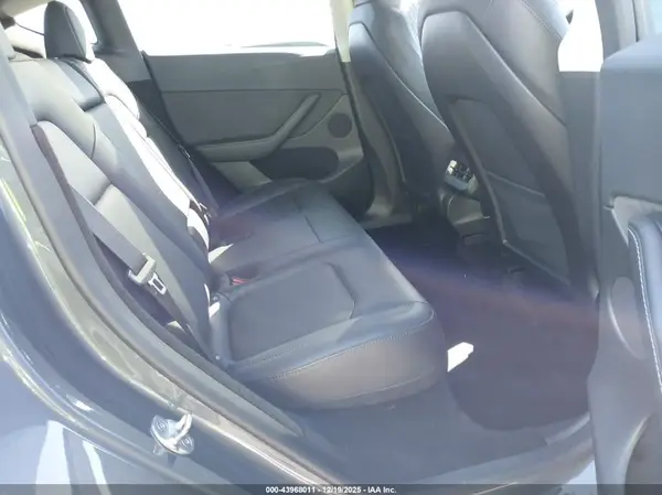 7SAYGDEE3PA086295 2023 TESLA MODEL Y - Image 8