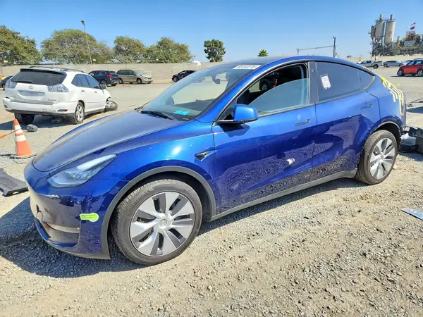 7SAYGDEE3PA086541 2023 TESLA MODEL Y - Image 1