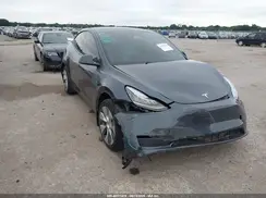 7SAYGDEE3PA091710 2023 TESLA MODEL Y