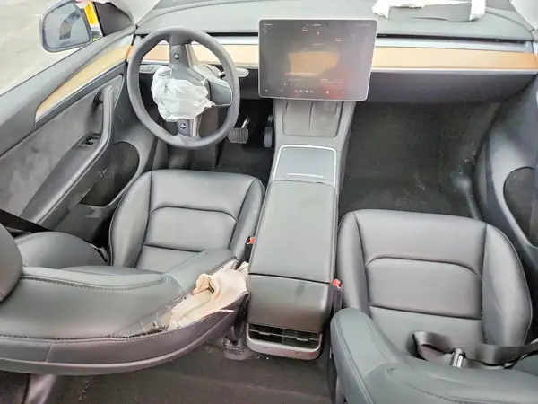 7SAYGDEE3PA094445 2023 TESLA MODEL Y - Image 8