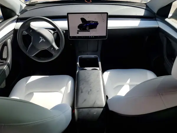 7SAYGDEE3PA095255 2023 TESLA MODEL Y - Image 8