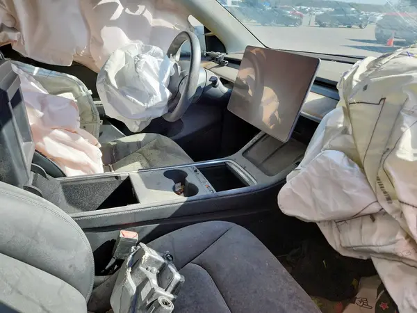 7SAYGDEE3PA103726 2023 TESLA MODEL Y - Image 8