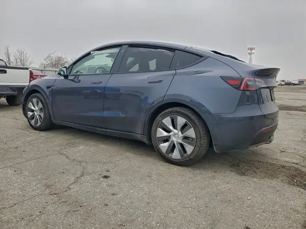 7SAYGDEE3PA106559 2023 TESLA MODEL Y - Image 2