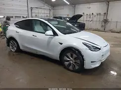 7SAYGDEE3PA108800 2023 TESLA MODEL Y