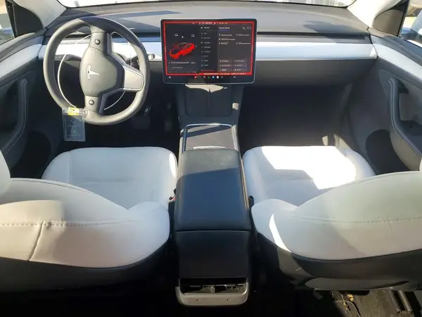 7SAYGDEE3PA110742 2023 TESLA MODEL Y - Image 8