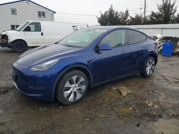 7SAYGDEE3PA116170 2023 TESLA MODEL Y - Image 1