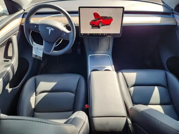 7SAYGDEE3PA119389 2023 TESLA MODEL Y - Image 8