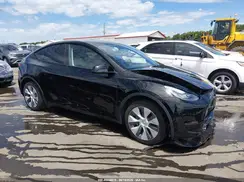 7SAYGDEE3PA127542 2023 TESLA MODEL Y